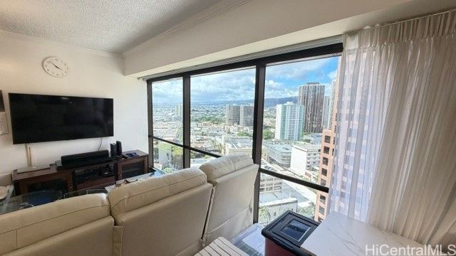 1088 Bishop Streets 2202, Honolulu, HI 96813