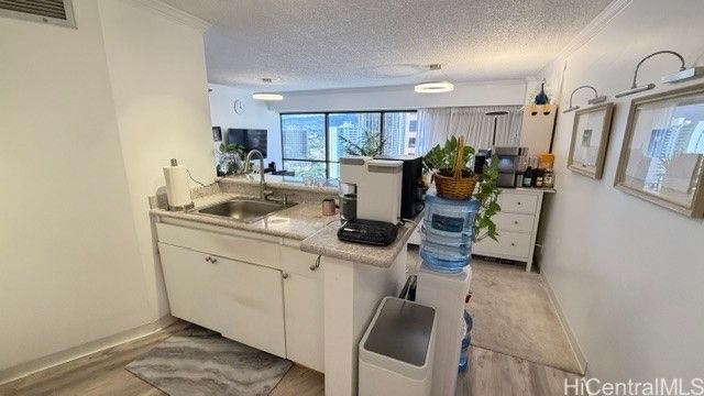 1088 Bishop Streets 2202, Honolulu, HI 96813