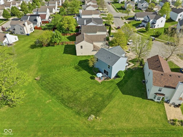 5618 Congressional Place, Indianapolis, IN 46235