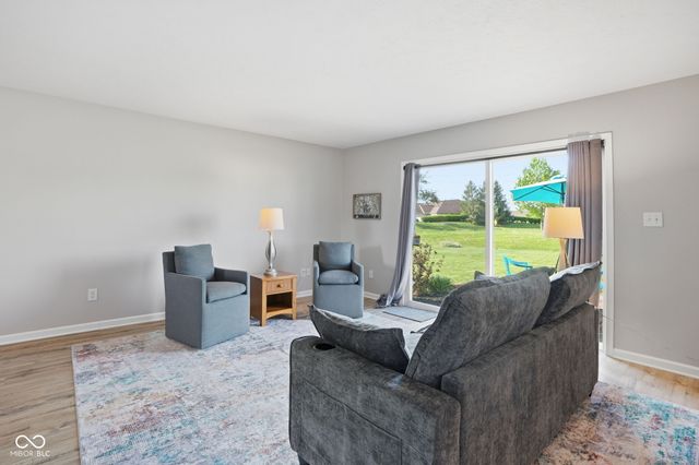 5618 Congressional Place, Indianapolis, IN 46235