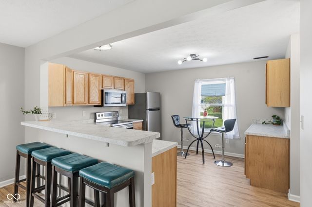 5618 Congressional Place, Indianapolis, IN 46235