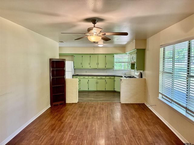 1138 Clay Street, Canton, TX 75103