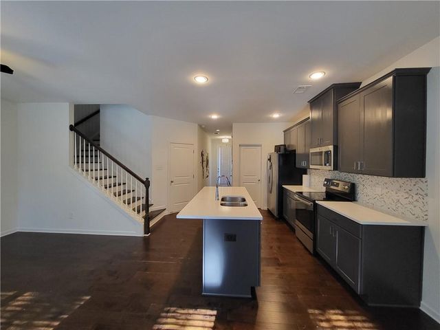 5163 Madeline Place, Stone Mountain, GA 30083