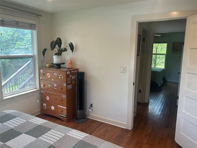 1137 Poquito ST, Austin, TX 78702