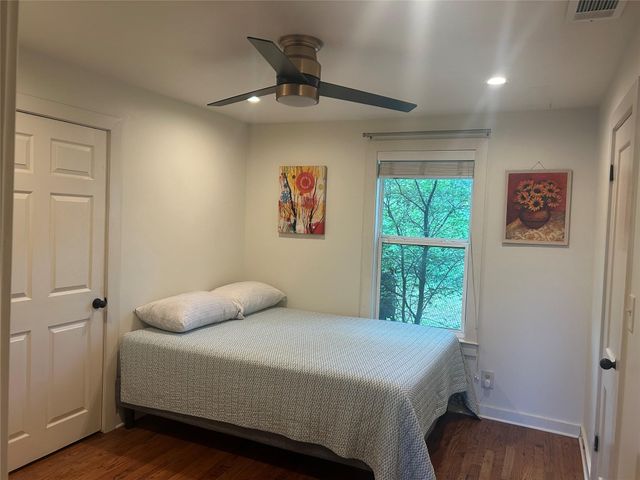 1137 Poquito ST, Austin, TX 78702