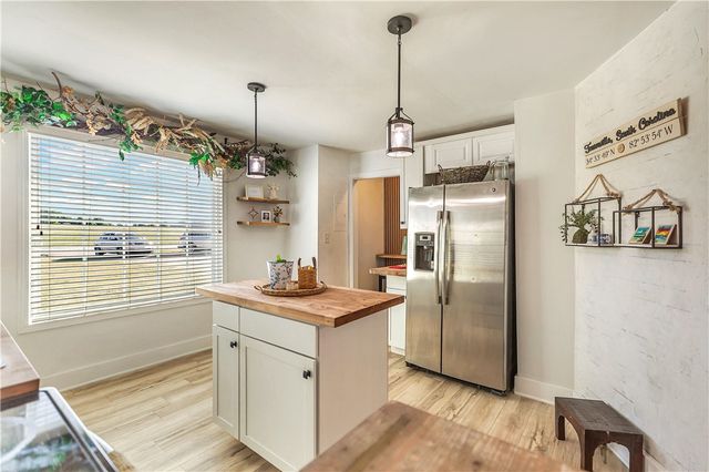 7133 Highway 24, Townville, SC 29689