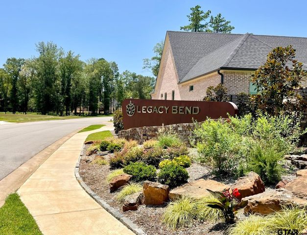 2405 Bent Creek Trail, Tyler, TX 75703