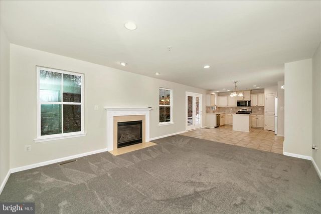 7014 LINDEN AVE, Elkridge, MD 21075