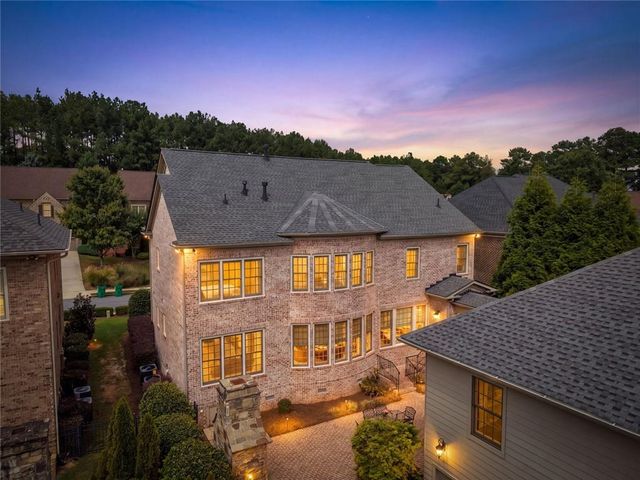 7965 Georgetown Circle, Suwanee, GA 30024