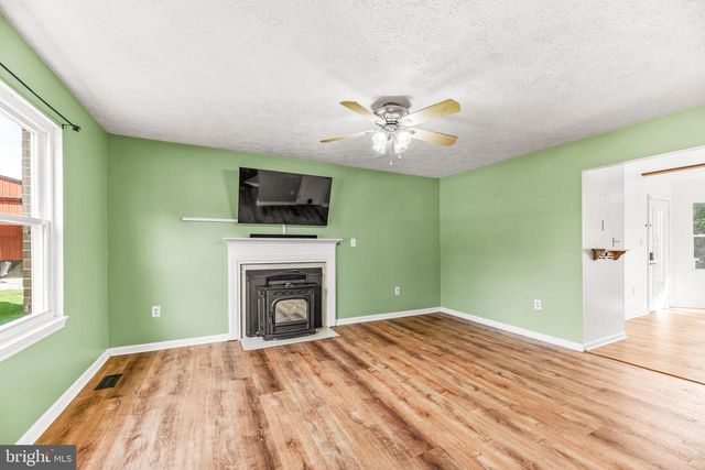 1601 MEADOW OAKS LN, Huntingtown, MD 20639