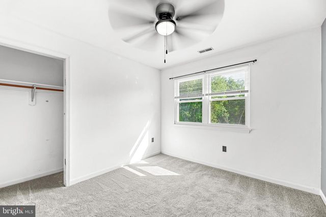 1601 MEADOW OAKS LN, Huntingtown, MD 20639