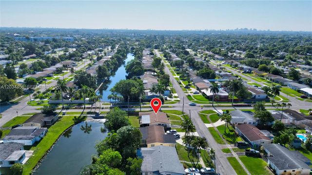 6801 NW 25th Ct, Sunrise, FL 33313