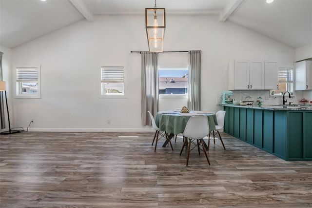 1875 MICHIGAN AVENUE NE, St Petersburg, FL 33703