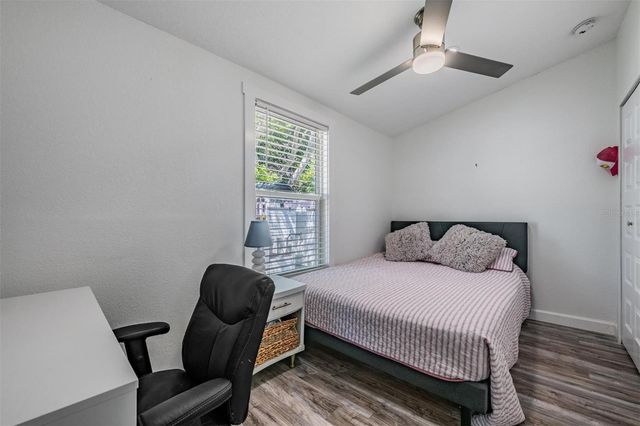 1875 MICHIGAN AVENUE NE, St Petersburg, FL 33703