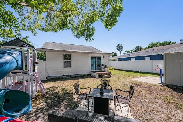 1875 MICHIGAN AVENUE NE, St Petersburg, FL 33703