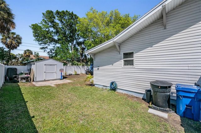 1875 MICHIGAN AVENUE NE, St Petersburg, FL 33703