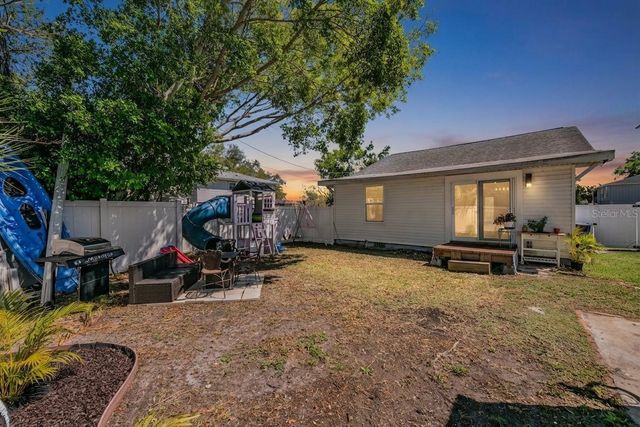 1875 MICHIGAN AVENUE NE, St Petersburg, FL 33703