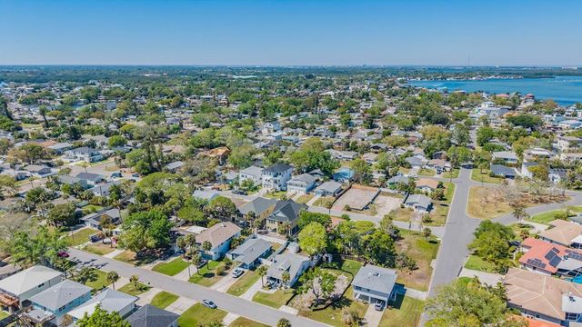 1875 MICHIGAN AVENUE NE, St Petersburg, FL 33703