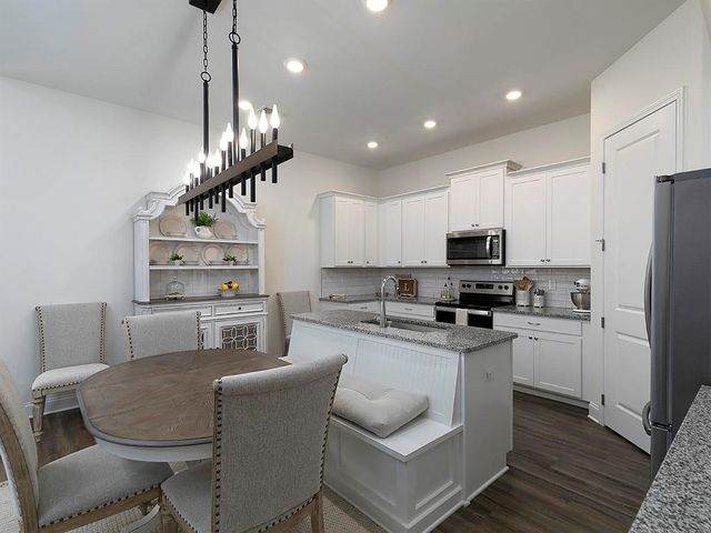 122 Arrowridge, Waleska, GA 30183