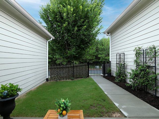 122 Arrowridge, Waleska, GA 30183