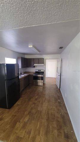 883 W OHIO AVENUE, Lake Helen, FL 32744