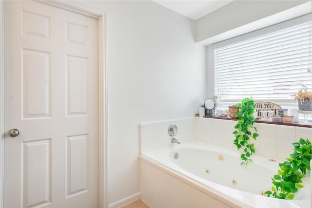 2888 Rocky Creek Lane, Dickinson, TX 77539