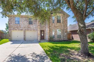 2888 Rocky Creek Lane, Dickinson, TX 77539