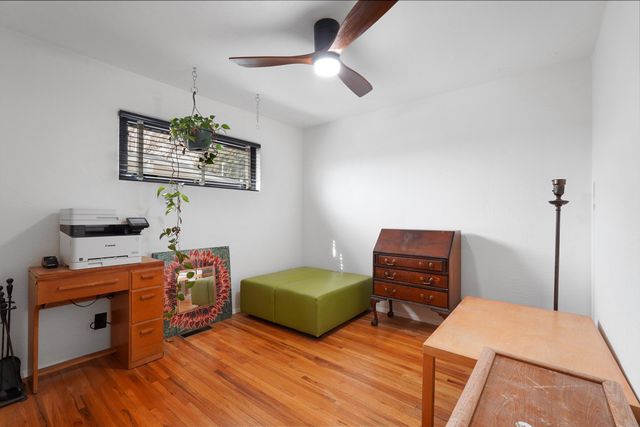 1113 Glorieta Street NE, Albuquerque, NM 87112