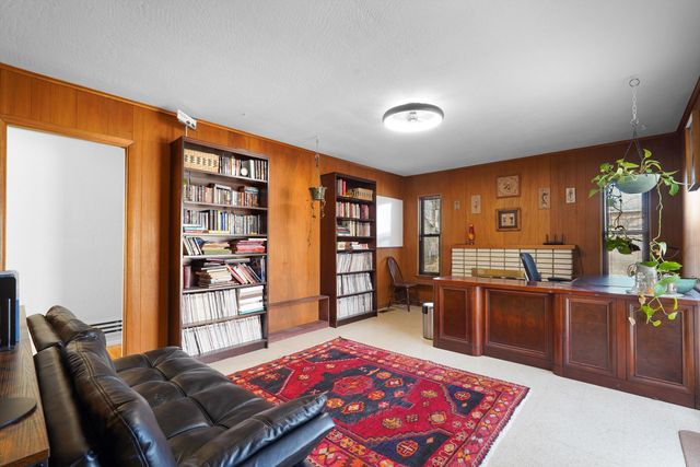 1113 Glorieta Street NE, Albuquerque, NM 87112