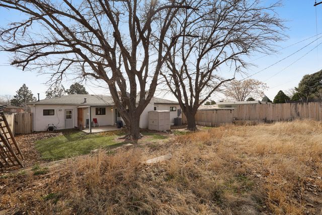 1113 Glorieta Street NE, Albuquerque, NM 87112