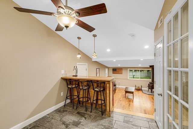 231 Haverhill St, Rowley, MA 01969
