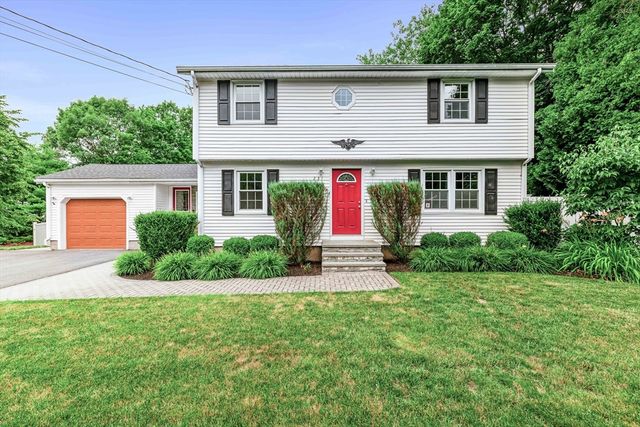 231 Haverhill St, Rowley, MA 01969