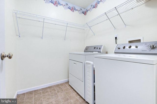 4074 LAUREL LN, Mount Joy, PA 17552