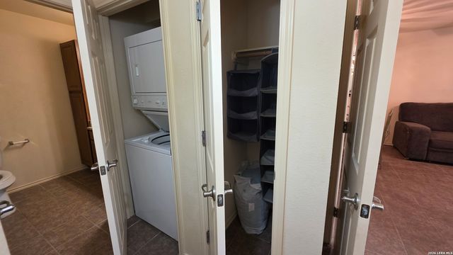 4111 Medical Dr Apt B307, San Antonio, TX 78229