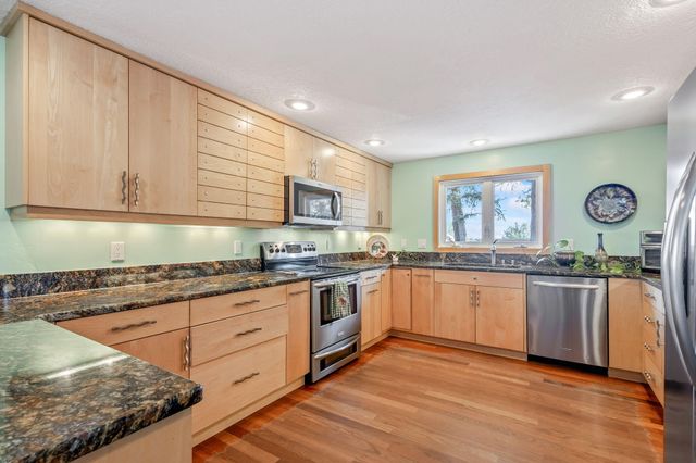 19190 Pinehurst Road, Bend, OR 97703
