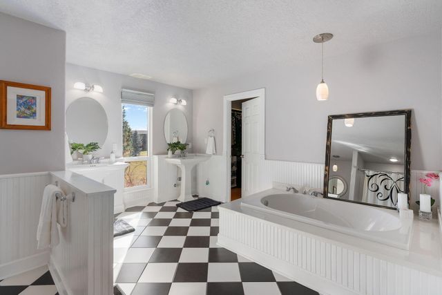 19190 Pinehurst Road, Bend, OR 97703