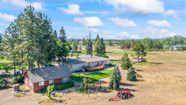 19190 Pinehurst Road, Bend, OR 97703
