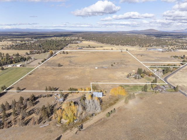 19190 Pinehurst Road, Bend, OR 97703