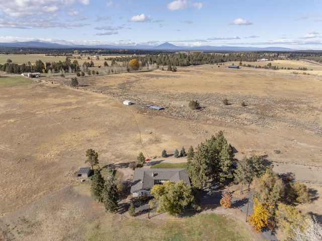 19190 Pinehurst Road, Bend, OR 97703