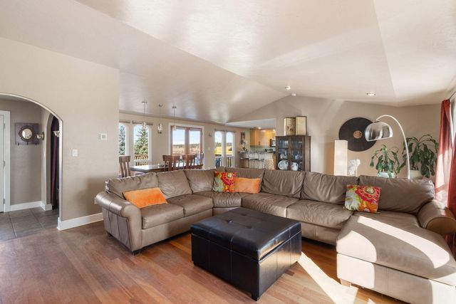19190 Pinehurst Road, Bend, OR 97703