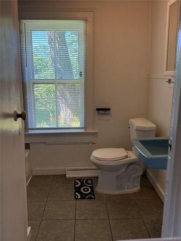 240 Jersey Avenue, Greenwood Lake, NY 10925