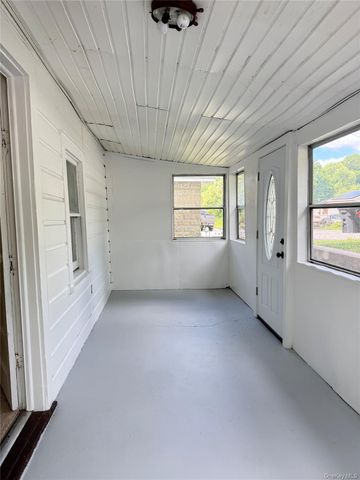 240 Jersey Avenue, Greenwood Lake, NY 10925