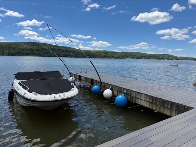 240 Jersey Avenue, Greenwood Lake, NY 10925