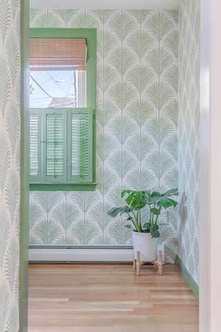 1 Goodwins Court, Marblehead, MA 01945