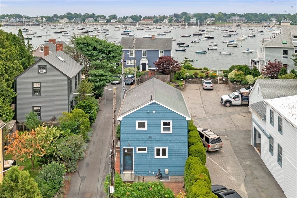 1 Goodwins Court, Marblehead, MA 01945