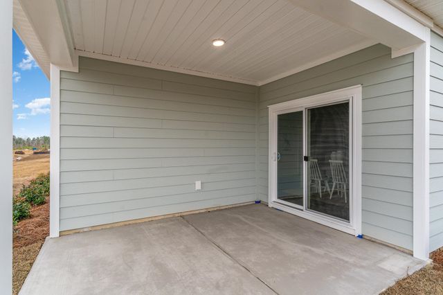 209 Evington Dr, Longs, SC 29568