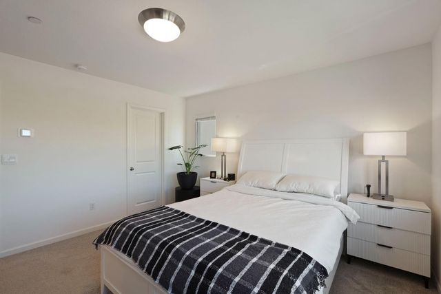 437 Rainbow Falls Ln, Manteca, CA 95337
