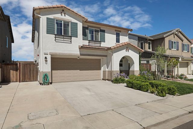 437 Rainbow Falls Ln, Manteca, CA 95337