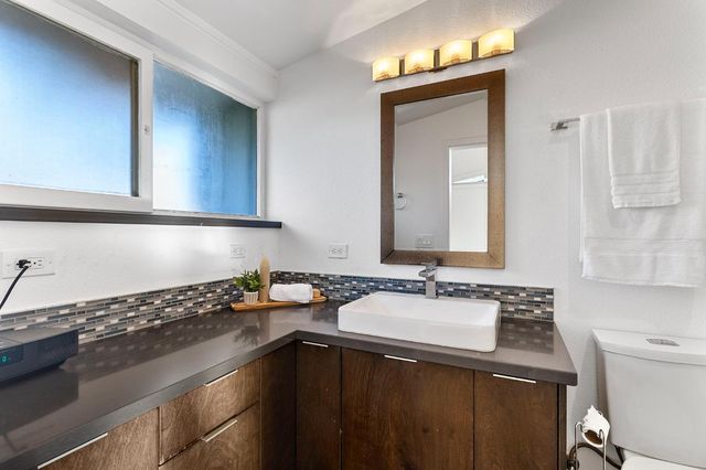 1001 W Granger Ave, Modesto, CA 95350