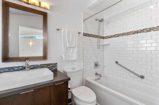 1001 W Granger Ave, Modesto, CA 95350